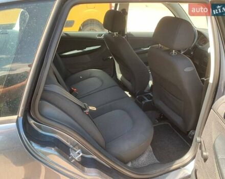 Серый Шкода Фабия, объемом двигателя 1.39 л и пробегом 191 тыс. км за 4550 $, фото 43 на Automoto.ua
