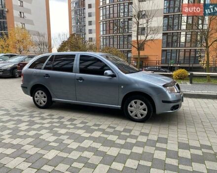 Серый Шкода Фабия, объемом двигателя 1.39 л и пробегом 177 тыс. км за 4800 $, фото 12 на Automoto.ua