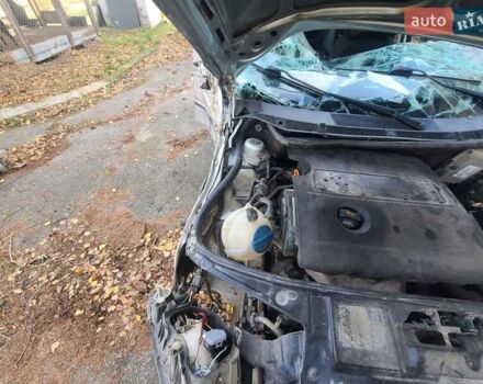Сірий Шкода Фабія, об'ємом двигуна 1.39 л та пробігом 201 тис. км за 950 $, фото 8 на Automoto.ua