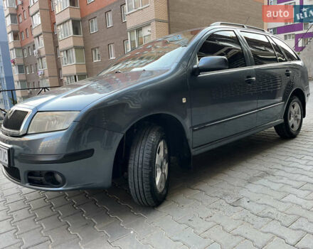 Сірий Шкода Фабія, об'ємом двигуна 1.39 л та пробігом 281 тис. км за 4500 $, фото 9 на Automoto.ua