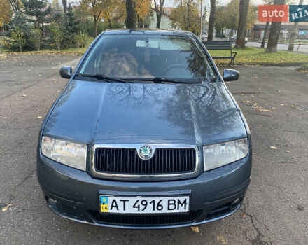 Шкода Фабия 2005 в Калуше на Automoto.ua Серый Шкода Фабия, объемом двигателя 1.2 л и пробегом 200 тыс. км за 2850 $, фото 4 на Automoto.ua