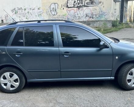 Сірий Шкода Фабія, об'ємом двигуна 1.4 л та пробігом 177 тис. км за 3300 $, фото 1 на Automoto.ua