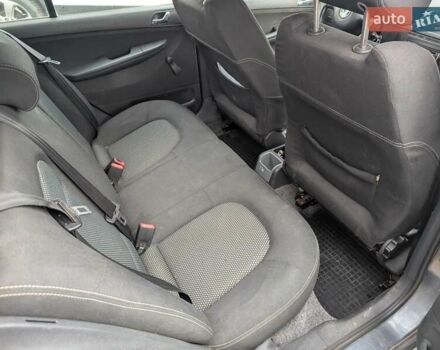 Шкода Фабия 2005 в Ровно на Automoto.ua Серый Шкода Фабия, объемом двигателя 1.39 л и пробегом 180 тыс. км за 3990 $, фото 32 на Automoto.ua