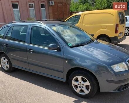 Серый Шкода Фабия, объемом двигателя 1.39 л и пробегом 191 тыс. км за 4550 $, фото 19 на Automoto.ua