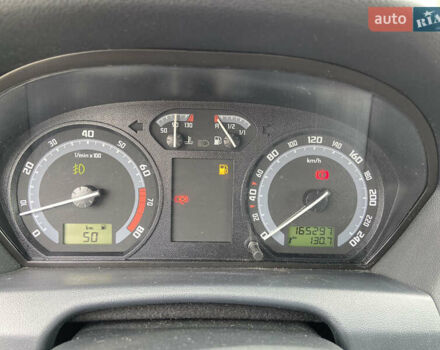 Серый Шкода Фабия, объемом двигателя 1.4 л и пробегом 165 тыс. км за 5450 $, фото 24 на Automoto.ua