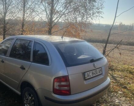 Сірий Шкода Фабія, об'ємом двигуна 1.4 л та пробігом 250 тис. км за 2800 $, фото 9 на Automoto.ua