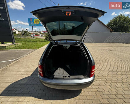 Серый Шкода Фабия, объемом двигателя 1.4 л и пробегом 272 тыс. км за 4500 $, фото 19 на Automoto.ua