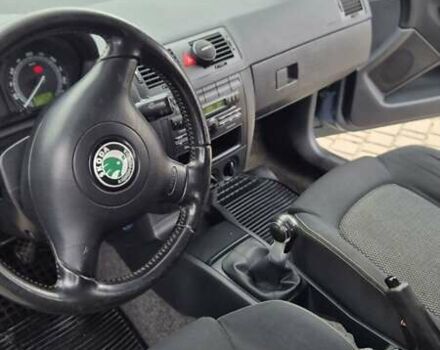 Серый Шкода Фабия, объемом двигателя 1.39 л и пробегом 299 тыс. км за 2999 $, фото 50 на Automoto.ua