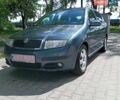 Серый Шкода Фабия, объемом двигателя 1.4 л и пробегом 188 тыс. км за 4750 $, фото 1 на Automoto.ua