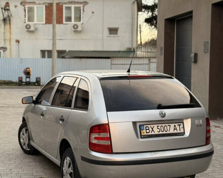 Шкода Фабия 2005 в Каменце-Подольском на Automoto.ua Серый Шкода Фабия, объемом двигателя 1.4 л и пробегом 240 тыс. км за 3850 $, фото 6 на Automoto.ua