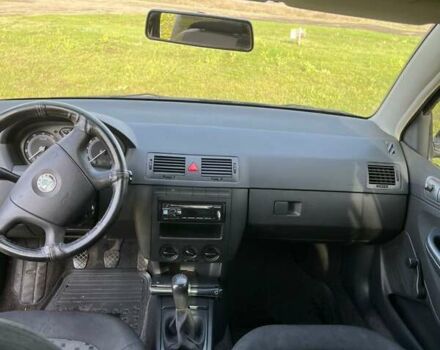 Серый Шкода Фабия, объемом двигателя 1.4 л и пробегом 250 тыс. км за 4499 $, фото 10 на Automoto.ua