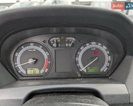 Шкода Фабия 2005 в Ровно на Automoto.ua Серый Шкода Фабия, объемом двигателя 1.39 л и пробегом 180 тыс. км за 3990 $, фото 28 на Automoto.ua