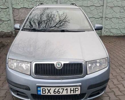 Сірий Шкода Фабія, об'ємом двигуна 1.39 л та пробігом 199 тис. км за 4600 $, фото 5 на Automoto.ua