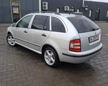 Сірий Шкода Фабія, об'ємом двигуна 1.4 л та пробігом 235 тис. км за 3999 $, фото 6 на Automoto.ua