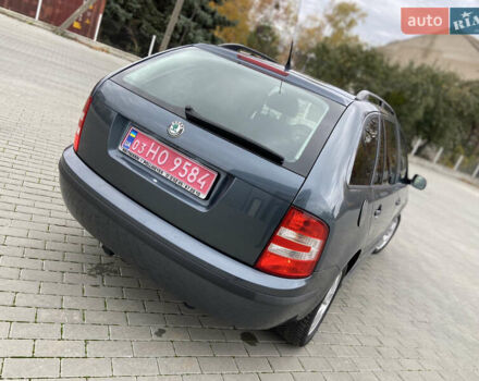 Серый Шкода Фабия, объемом двигателя 1.4 л и пробегом 165 тыс. км за 5450 $, фото 12 на Automoto.ua