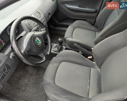 Шкода Фабия 2005 в Ровно на Automoto.ua Серый Шкода Фабия, объемом двигателя 1.39 л и пробегом 180 тыс. км за 3990 $, фото 26 на Automoto.ua