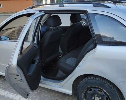 Серый Шкода Фабия, объемом двигателя 1.2 л и пробегом 234 тыс. км за 3000 $, фото 10 на Automoto.ua