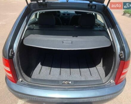 Серый Шкода Фабия, объемом двигателя 1.39 л и пробегом 191 тыс. км за 4550 $, фото 36 на Automoto.ua