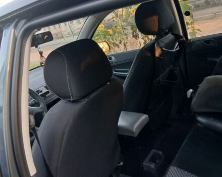 Серый Шкода Фабия, объемом двигателя 1.2 л и пробегом 444 тыс. км за 2500 $, фото 11 на Automoto.ua