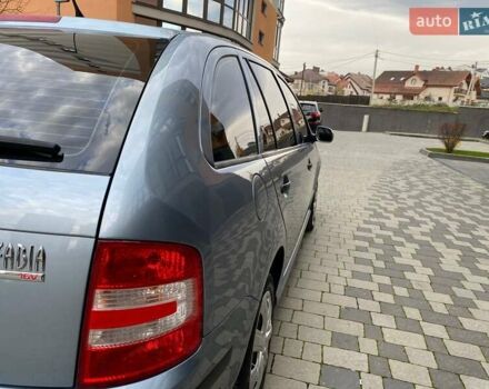 Серый Шкода Фабия, объемом двигателя 1.39 л и пробегом 177 тыс. км за 4800 $, фото 17 на Automoto.ua