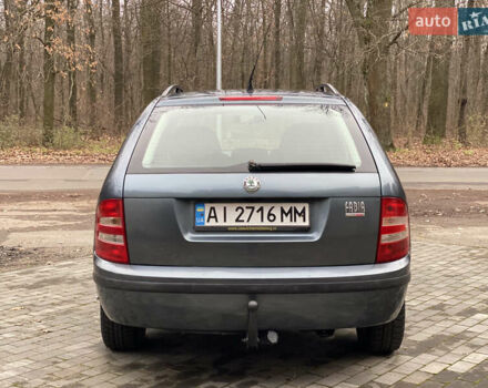 Серый Шкода Фабия, объемом двигателя 1.4 л и пробегом 258 тыс. км за 3950 $, фото 6 на Automoto.ua