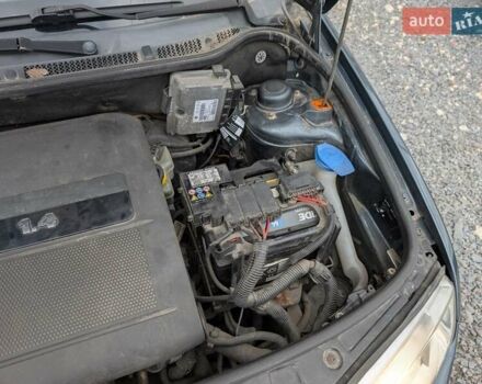 Шкода Фабия 2005 в Ровно на Automoto.ua Серый Шкода Фабия, объемом двигателя 1.39 л и пробегом 180 тыс. км за 3990 $, фото 46 на Automoto.ua