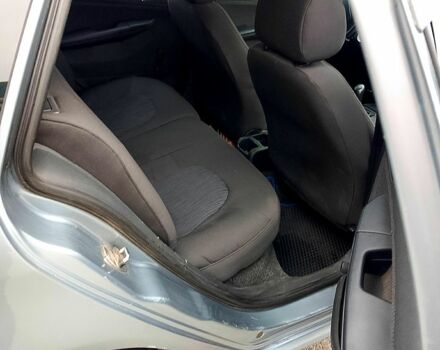 Сірий Шкода Фабія, об'ємом двигуна 1.4 л та пробігом 292 тис. км за 3000 $, фото 13 на Automoto.ua