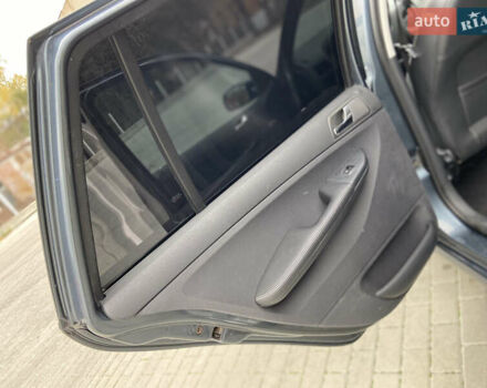 Серый Шкода Фабия, объемом двигателя 1.4 л и пробегом 165 тыс. км за 5450 $, фото 29 на Automoto.ua