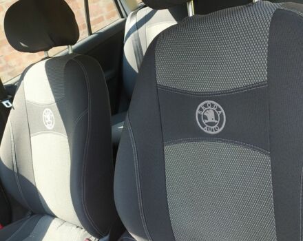 Сірий Шкода Фабія, об'ємом двигуна 0 л та пробігом 280 тис. км за 4800 $, фото 8 на Automoto.ua