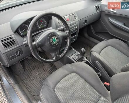 Шкода Фабия 2005 в Ровно на Automoto.ua Серый Шкода Фабия, объемом двигателя 1.39 л и пробегом 180 тыс. км за 3990 $, фото 29 на Automoto.ua