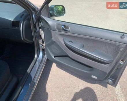 Серый Шкода Фабия, объемом двигателя 1.39 л и пробегом 191 тыс. км за 4550 $, фото 44 на Automoto.ua