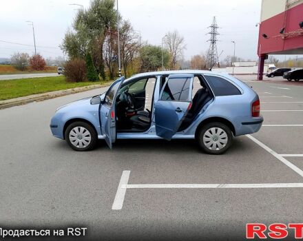 Сірий Шкода Фабія, об'ємом двигуна 1.4 л та пробігом 292 тис. км за 3000 $, фото 5 на Automoto.ua