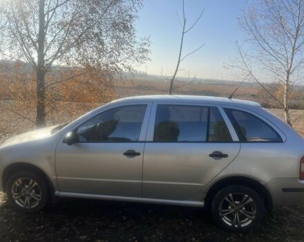 Сірий Шкода Фабія, об'ємом двигуна 1.4 л та пробігом 250 тис. км за 2800 $, фото 3 на Automoto.ua
