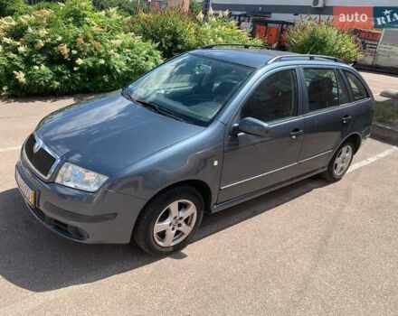 Серый Шкода Фабия, объемом двигателя 1.39 л и пробегом 191 тыс. км за 4550 $, фото 8 на Automoto.ua