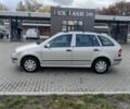 Серый Шкода Фабия, объемом двигателя 1.4 л и пробегом 212 тыс. км за 5500 $, фото 3 на Automoto.ua