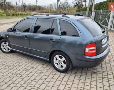 Серый Шкода Фабия, объемом двигателя 1.39 л и пробегом 299 тыс. км за 2999 $, фото 66 на Automoto.ua