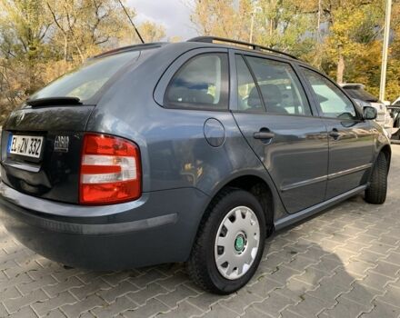 Серый Шкода Фабия, объемом двигателя 1.4 л и пробегом 225 тыс. км за 4450 $, фото 5 на Automoto.ua