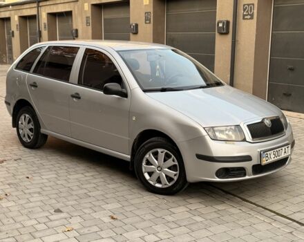 Шкода Фабия 2005 в Каменце-Подольском на Automoto.ua Серый Шкода Фабия, объемом двигателя 1.4 л и пробегом 240 тыс. км за 3850 $, фото 1 на Automoto.ua