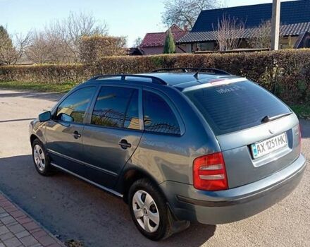 Шкода Фабія 2005 у Коломые на Automoto.ua Сірий Шкода Фабія, об'ємом двигуна 1.39 л та пробігом 178 тис. км за 3850 $, фото 4 на Automoto.ua