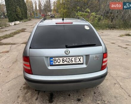 Шкода Фабия 2006 в Умани на Automoto.ua Серый Шкода Фабия, объемом двигателя 1.39 л и пробегом 230 тыс. км за 5500 $, фото 5 на Automoto.ua