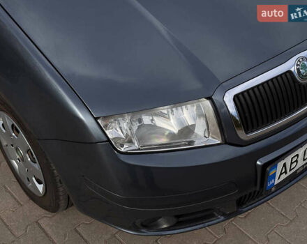 Серый Шкода Фабия, объемом двигателя 1.39 л и пробегом 220 тыс. км за 4200 $, фото 1 на Automoto.ua