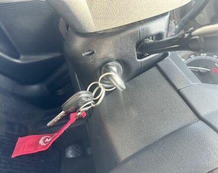 Сірий Шкода Фабія, об'ємом двигуна 1.4 л та пробігом 226 тис. км за 4150 $, фото 7 на Automoto.ua