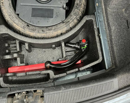 Сірий Шкода Фабія, об'ємом двигуна 1.4 л та пробігом 160 тис. км за 4550 $, фото 24 на Automoto.ua