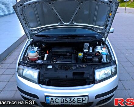 Серый Шкода Фабия, объемом двигателя 1.4 л и пробегом 165 тыс. км за 4999 $, фото 9 на Automoto.ua