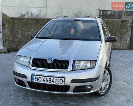 Сірий Шкода Фабія, об'ємом двигуна 1.39 л та пробігом 164 тис. км за 3999 $, фото 3 на Automoto.ua