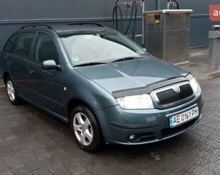 Серый Шкода Фабия, объемом двигателя 1.4 л и пробегом 198 тыс. км за 5200 $, фото 5 на Automoto.ua
