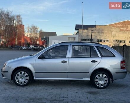 Сірий Шкода Фабія, об'ємом двигуна 1.39 л та пробігом 164 тис. км за 3999 $, фото 11 на Automoto.ua
