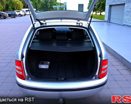 Серый Шкода Фабия, объемом двигателя 1.4 л и пробегом 165 тыс. км за 4999 $, фото 3 на Automoto.ua