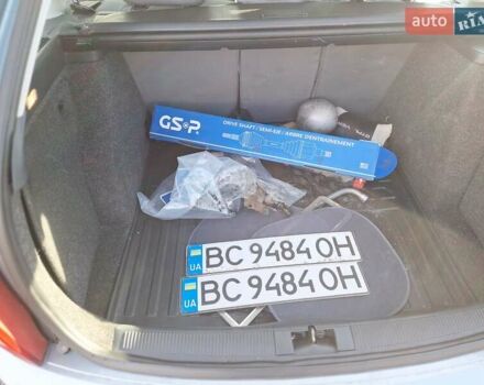 Сірий Шкода Фабія, об'ємом двигуна 1.4 л та пробігом 215 тис. км за 2800 $, фото 12 на Automoto.ua