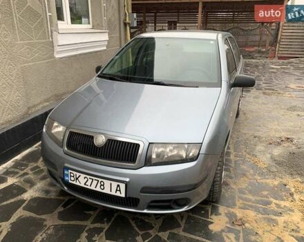 Сірий Шкода Фабія, об'ємом двигуна 1.4 л та пробігом 310 тис. км за 4100 $, фото 7 на Automoto.ua
